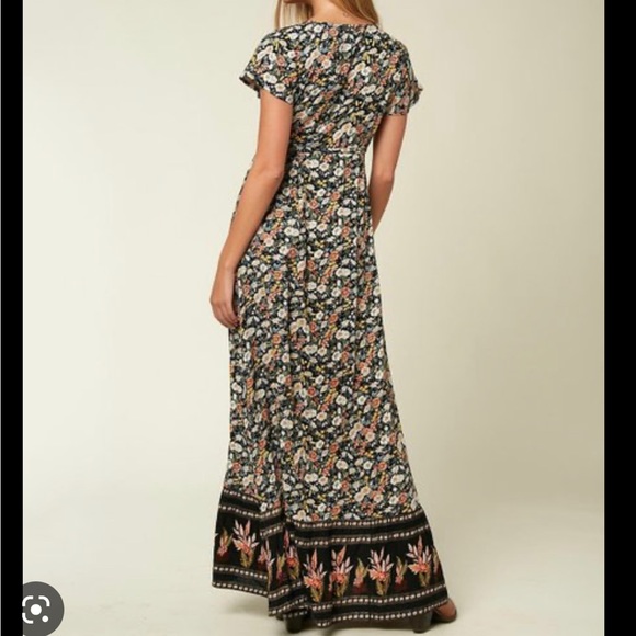 O’Neill Floral Maxi Dress - Picture 2 of 5